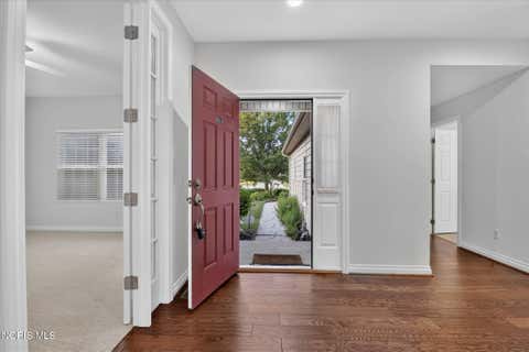 Tiny photo for 9624 Captiva Drive, Sylvania, OH 43560 (MLS # 10010263)
