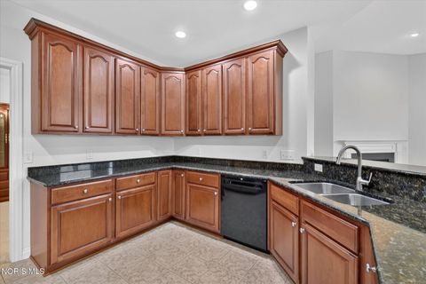 Tiny photo for 9624 Captiva Drive, Sylvania, OH 43560 (MLS # 10010263)