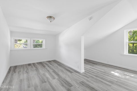 Tiny photo for 6237 Dorr Street, Toledo, OH 43615 (MLS # 10012866)