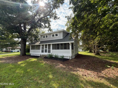 Tiny photo for 6237 Dorr Street, Toledo, OH 43615 (MLS # 10012866)