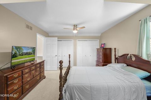 Tiny photo for 827 Abbey Lane, Findlay, OH 45840 (MLS # 10006774)