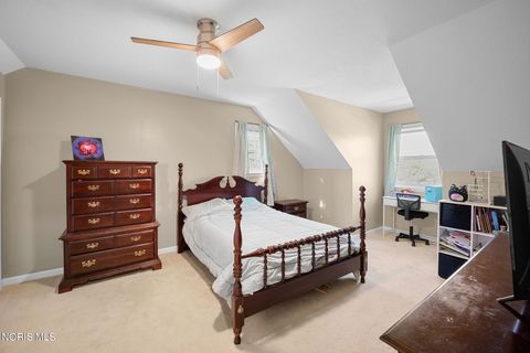 Tiny photo for 827 Abbey Lane, Findlay, OH 45840 (MLS # 10006774)