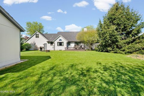 Tiny photo for 827 Abbey Lane, Findlay, OH 45840 (MLS # 10006774)