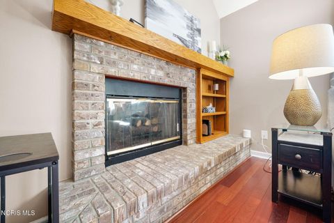 Tiny photo for 827 Abbey Lane, Findlay, OH 45840 (MLS # 10006774)