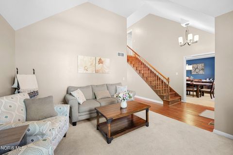 Tiny photo for 827 Abbey Lane, Findlay, OH 45840 (MLS # 10006774)