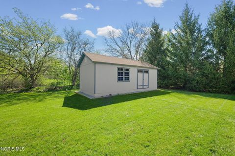 Tiny photo for 827 Abbey Lane, Findlay, OH 45840 (MLS # 10006774)