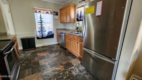 Tiny photo for 5127 Homeside Avenue, Toledo, OH 43612 (MLS # 10004528)