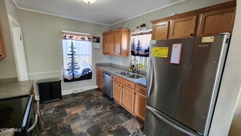 Tiny photo for 5127 Homeside Avenue, Toledo, OH 43612 (MLS # 10004528)