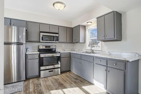 Tiny photo for 239 Edith Avenue, Findlay, OH 45840 (MLS # 10003784)