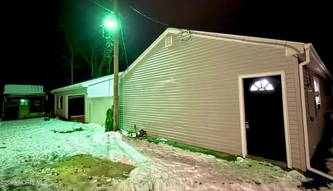 Photo of 524 E Elm Street, Deshler, OH 43516 (MLS # 10002110)