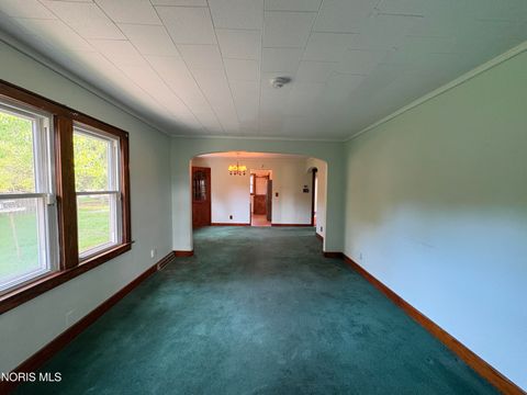 Tiny photo for 1312 Towers Road, Oregon, OH 43616 (MLS # 10007675)
