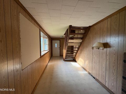 Tiny photo for 1312 Towers Road, Oregon, OH 43616 (MLS # 10007675)