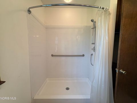 Tiny photo for 1312 Towers Road, Oregon, OH 43616 (MLS # 10007675)