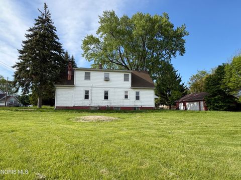 Tiny photo for 1312 Towers Road, Oregon, OH 43616 (MLS # 10007675)