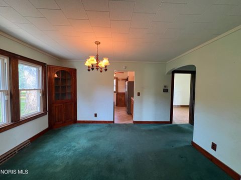Tiny photo for 1312 Towers Road, Oregon, OH 43616 (MLS # 10007675)