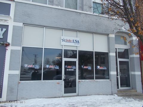 Photo of 117 S Fulton Street, Wauseon, OH 43567 (MLS # 10001934)