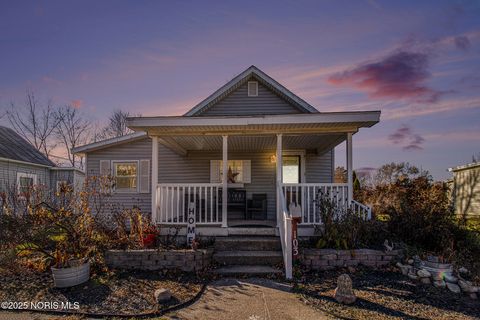 Photo of 103 Smith Street, North Baltimore, OH 45872 (MLS # 10001401)