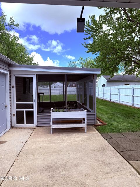 Tiny photo for 406 W Park Street, Oak Harbor, OH 43449 (MLS # 10007515)