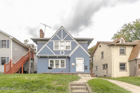 Photo of 2634 Calverton Road, Toledo, OH 43607 (MLS # 10013453)