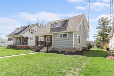 Tiny photo for 547 N Church Street, Oak Harbor, OH 43449 (MLS # 10006274)