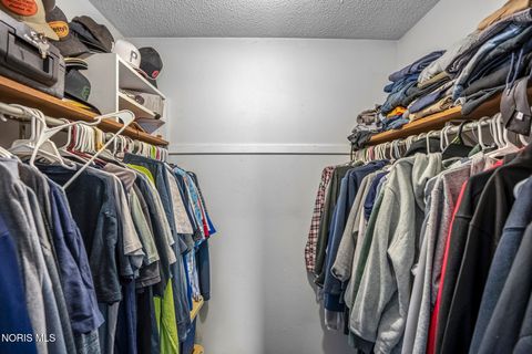 Tiny photo for 3733 Fairwood Drive, Sylvania, OH 43560 (MLS # 10005072)