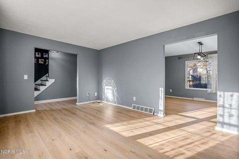 Tiny photo for 3733 Fairwood Drive, Sylvania, OH 43560 (MLS # 10005072)