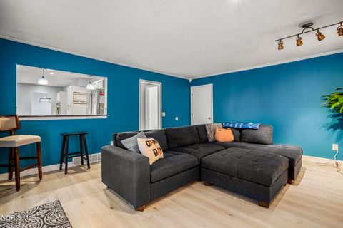 Tiny photo for 3733 Fairwood Drive, Sylvania, OH 43560 (MLS # 10005072)