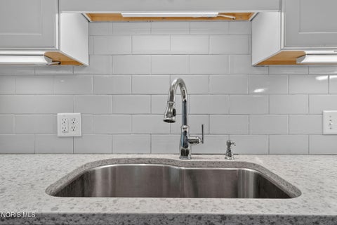 Tiny photo for 3610 Chesterton Drive, Toledo, OH 43615 (MLS # 10013213)