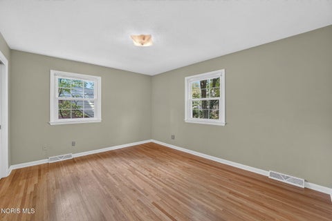 Tiny photo for 3610 Chesterton Drive, Toledo, OH 43615 (MLS # 10013213)