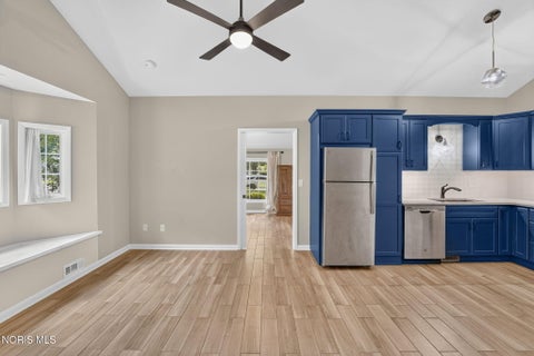 Tiny photo for 3610 Chesterton Drive, Toledo, OH 43615 (MLS # 10013213)