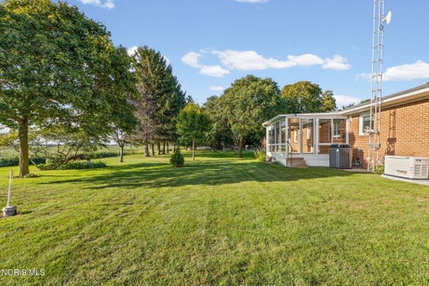 Tiny photo for 2442 S Opfer Lentz Road, Elmore, OH 43416 (MLS # 10013456)