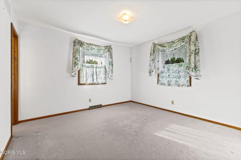 Tiny photo for 2442 S Opfer Lentz Road, Elmore, OH 43416 (MLS # 10013456)