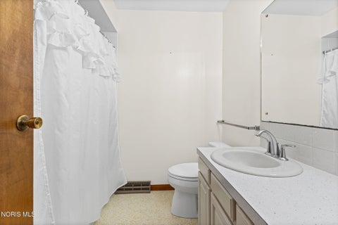 Tiny photo for 2442 S Opfer Lentz Road, Elmore, OH 43416 (MLS # 10013456)