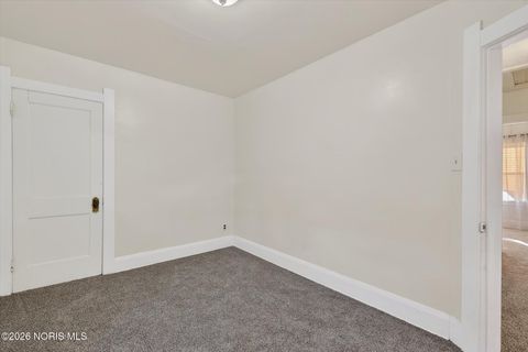 Tiny photo for 1938 Cone Street, Toledo, OH 43606 (MLS # 10003405)