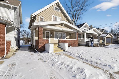 Tiny photo for 1938 Cone Street, Toledo, OH 43606 (MLS # 10003405)