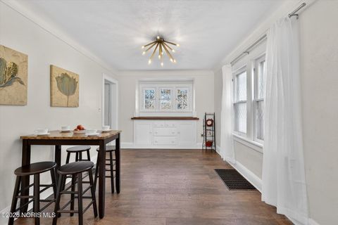 Tiny photo for 1938 Cone Street, Toledo, OH 43606 (MLS # 10003405)