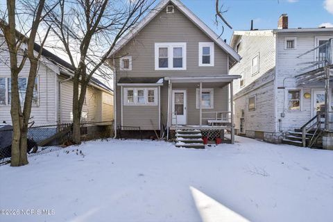 Tiny photo for 1938 Cone Street, Toledo, OH 43606 (MLS # 10003405)