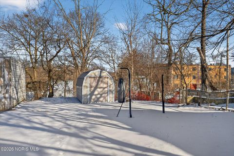 Tiny photo for 1938 Cone Street, Toledo, OH 43606 (MLS # 10003405)