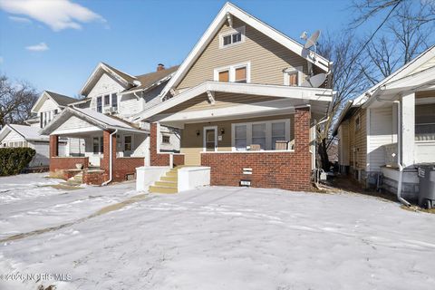 Photo of 1938 Cone Street, Toledo, OH 43606 (MLS # 10003405)