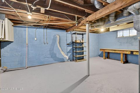 Tiny photo for 1938 Cone Street, Toledo, OH 43606 (MLS # 10003405)