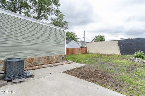 Tiny photo for 3812 Martha Avenue, Toledo, OH 43612 (MLS # 10009582)