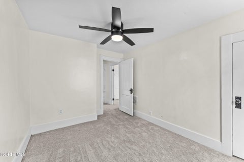 Tiny photo for 1941 Parkdale Avenue, Toledo, OH 43607 (MLS # 10012101)