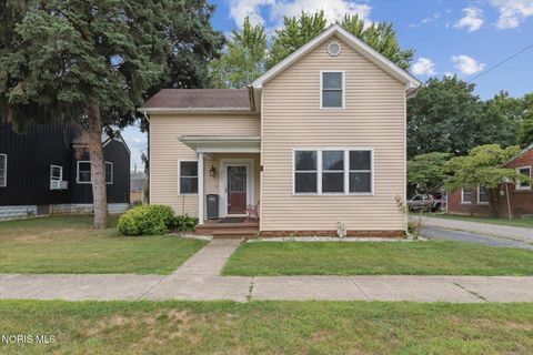 Tiny photo for 207 Ash Avenue, Findlay, OH 45840 (MLS # 10004648)