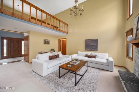 Tiny photo for 703 Anmarie Court, Oregon, OH 43616 (MLS # 10003945)