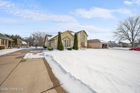 Tiny photo for 703 Anmarie Court, Oregon, OH 43616 (MLS # 10003945)