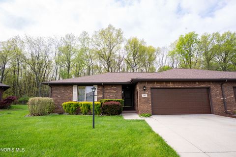 Photo of 541 Wood Cree Court, Defiance, OH 43512 (MLS # 10007061)