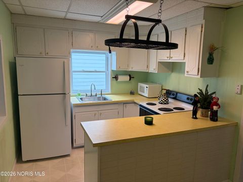 Tiny photo for 5240 Silvertown Drive, Sylvania, OH 43560 (MLS # 10002714)