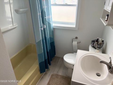 Tiny photo for 5240 Silvertown Drive, Sylvania, OH 43560 (MLS # 10002714)