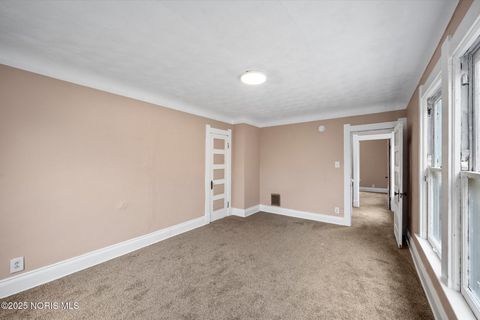 Tiny photo for 408 Boston Place, Toledo, OH 43610 (MLS # 10001733)