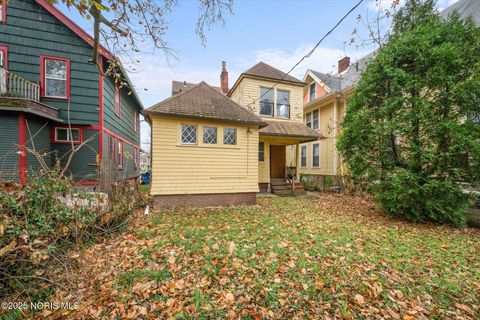 Tiny photo for 408 Boston Place, Toledo, OH 43610 (MLS # 10001733)